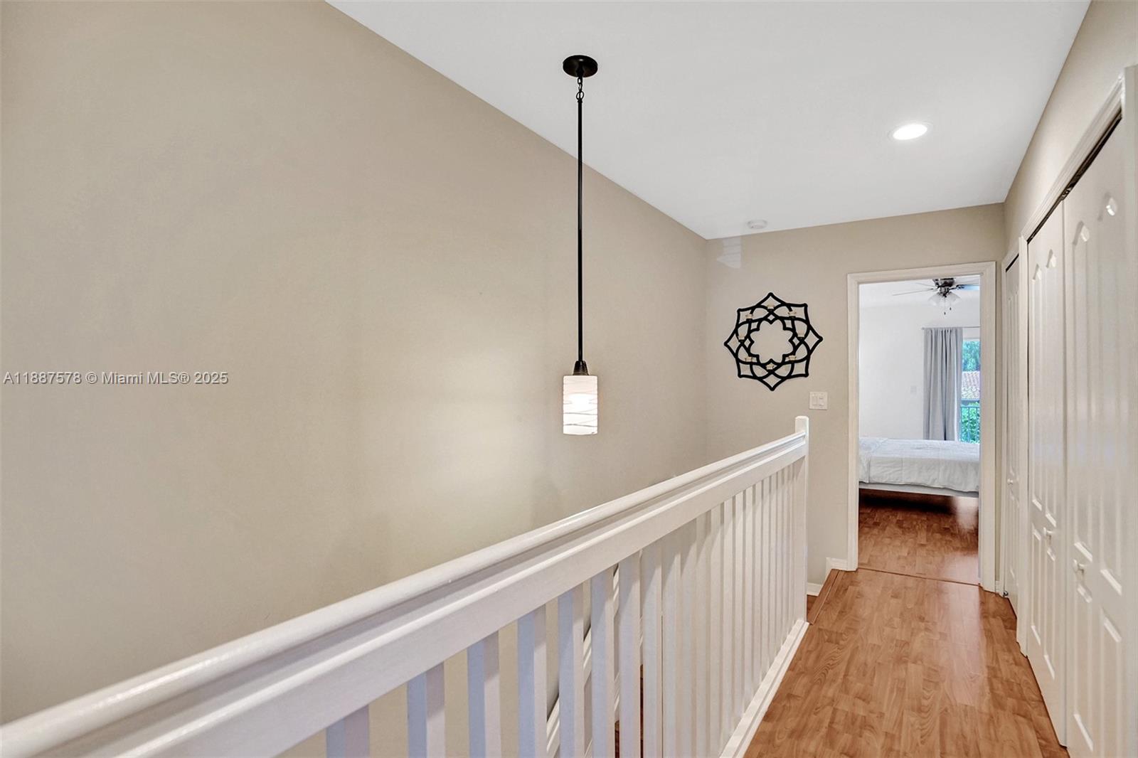 MELROSE POINT CONDO - Residential