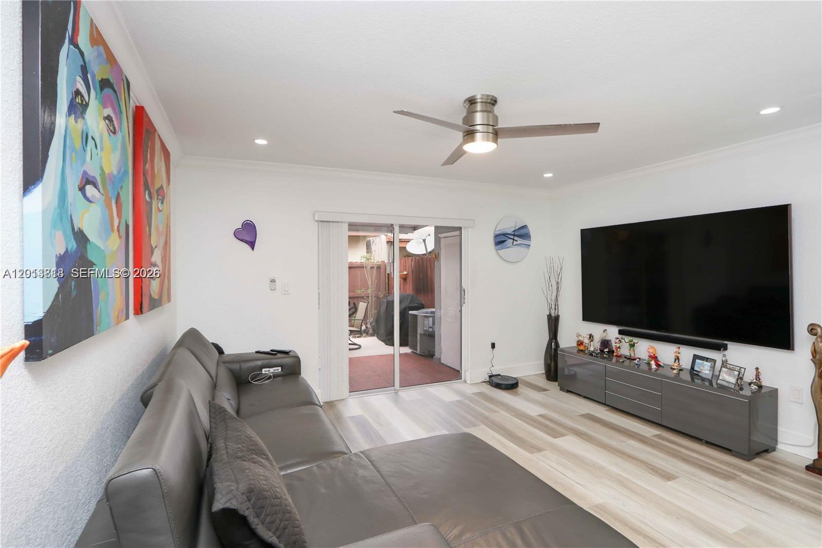 30 SW 108th Ave 7G