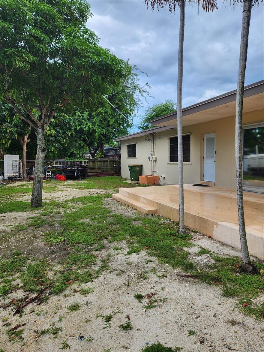 Hottest deal on the market ! $2300 a Month Includes Water, electricity, washer & Dryer, and internet access. Spacious unit, freshly painted, new kitchen cabinets, and updated Bathroom. 
Plenty of parking space. A well-maintained patio great for weekend BBQs and Family gatherings. Enjoy and relax on your Porch. 10 Minutes away from Oleta River State Park, Aventura Mall. Close to Shopping Centers, Parks and Public Transportation.  

Proof of income & Screening required. Fast Approval. Easy to show.