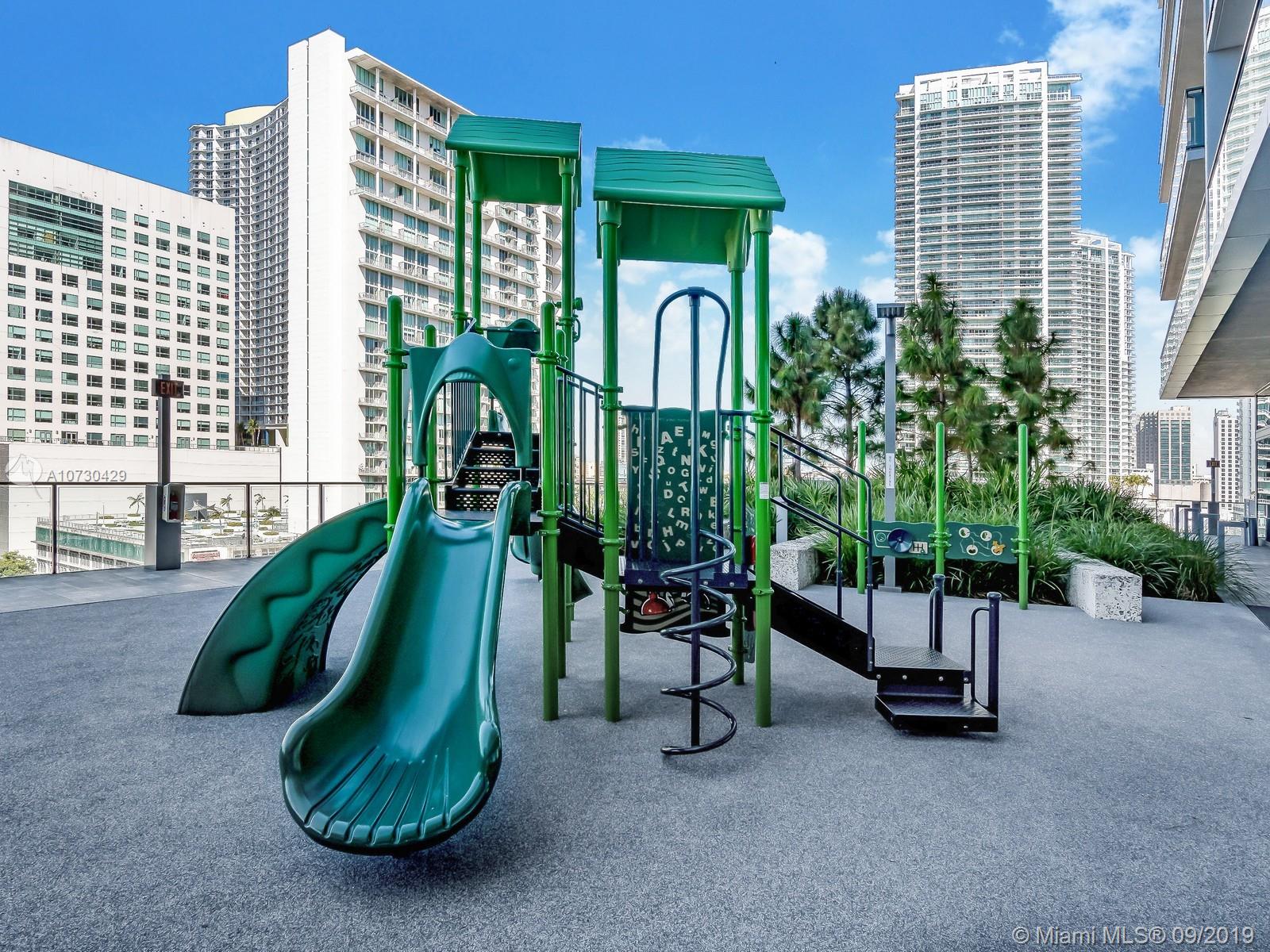 RISE CONDO - Residential