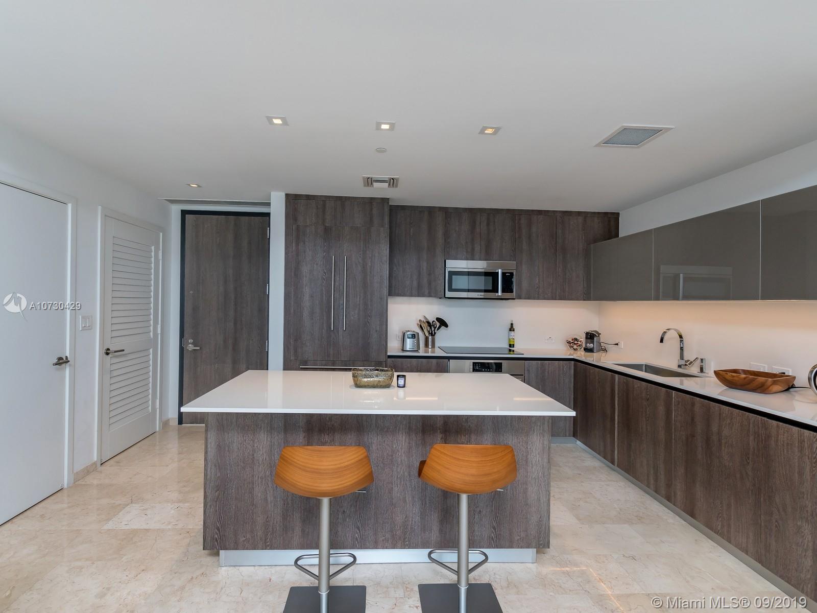 RISE CONDO - Residential