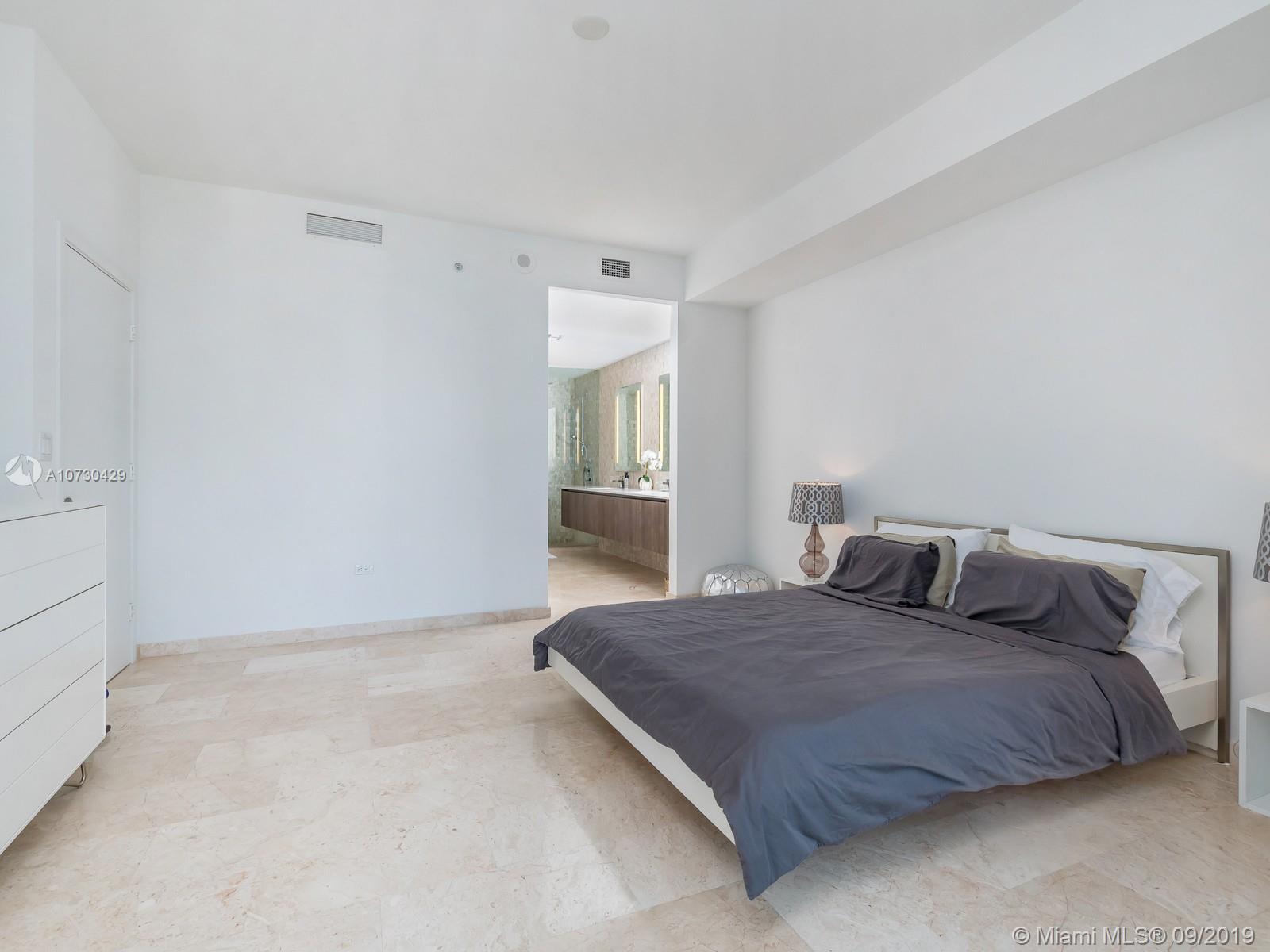 RISE CONDO - Residential