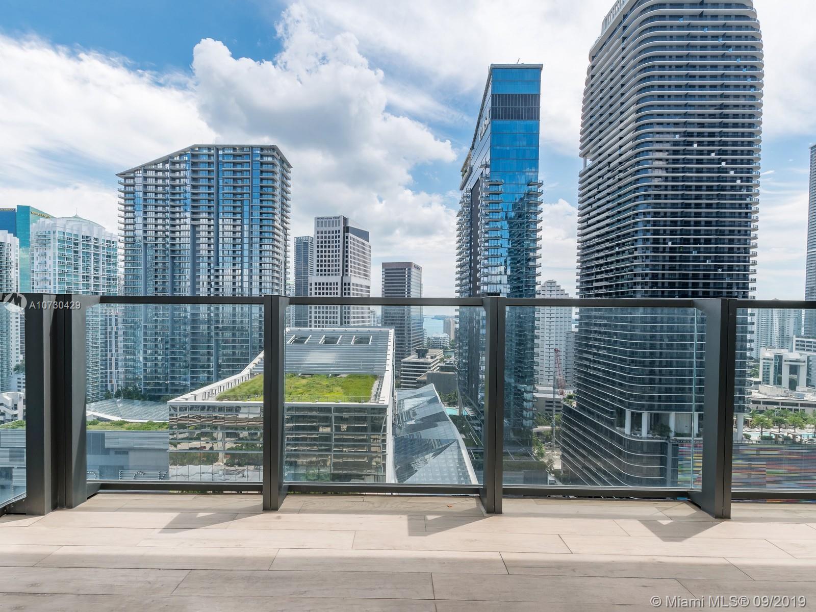 RISE CONDO - Residential