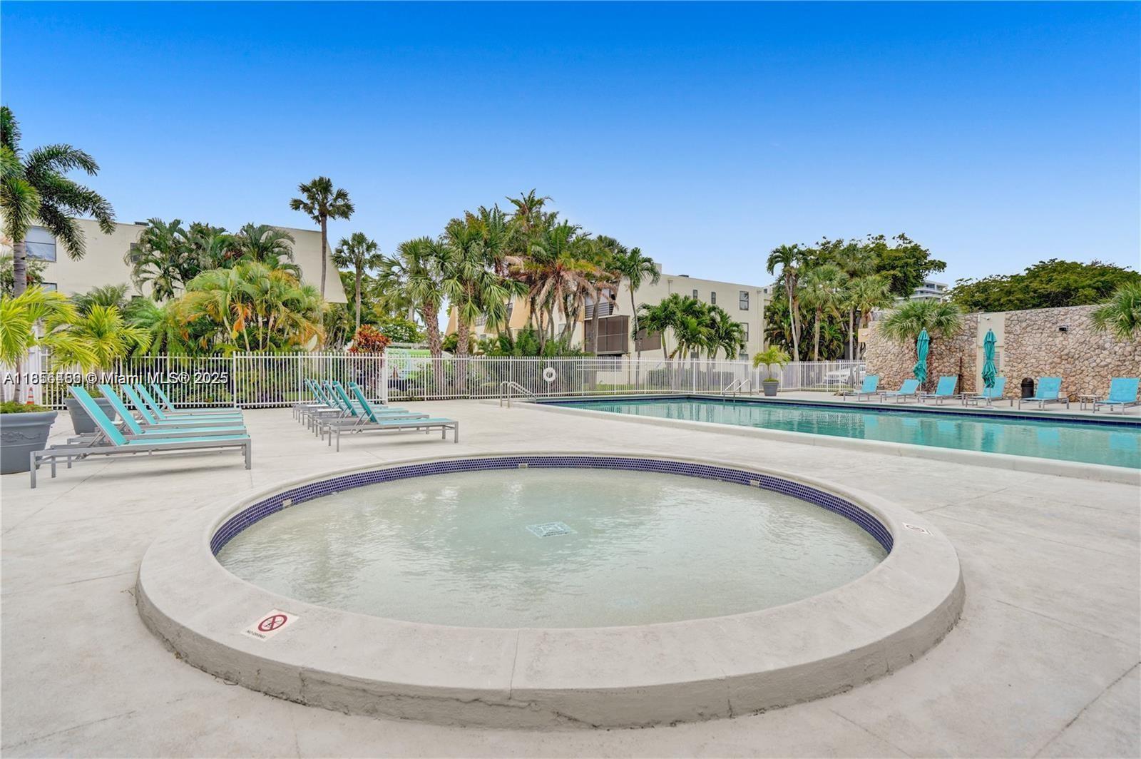 VILLA DORADA CONDO NO 2 - Residential