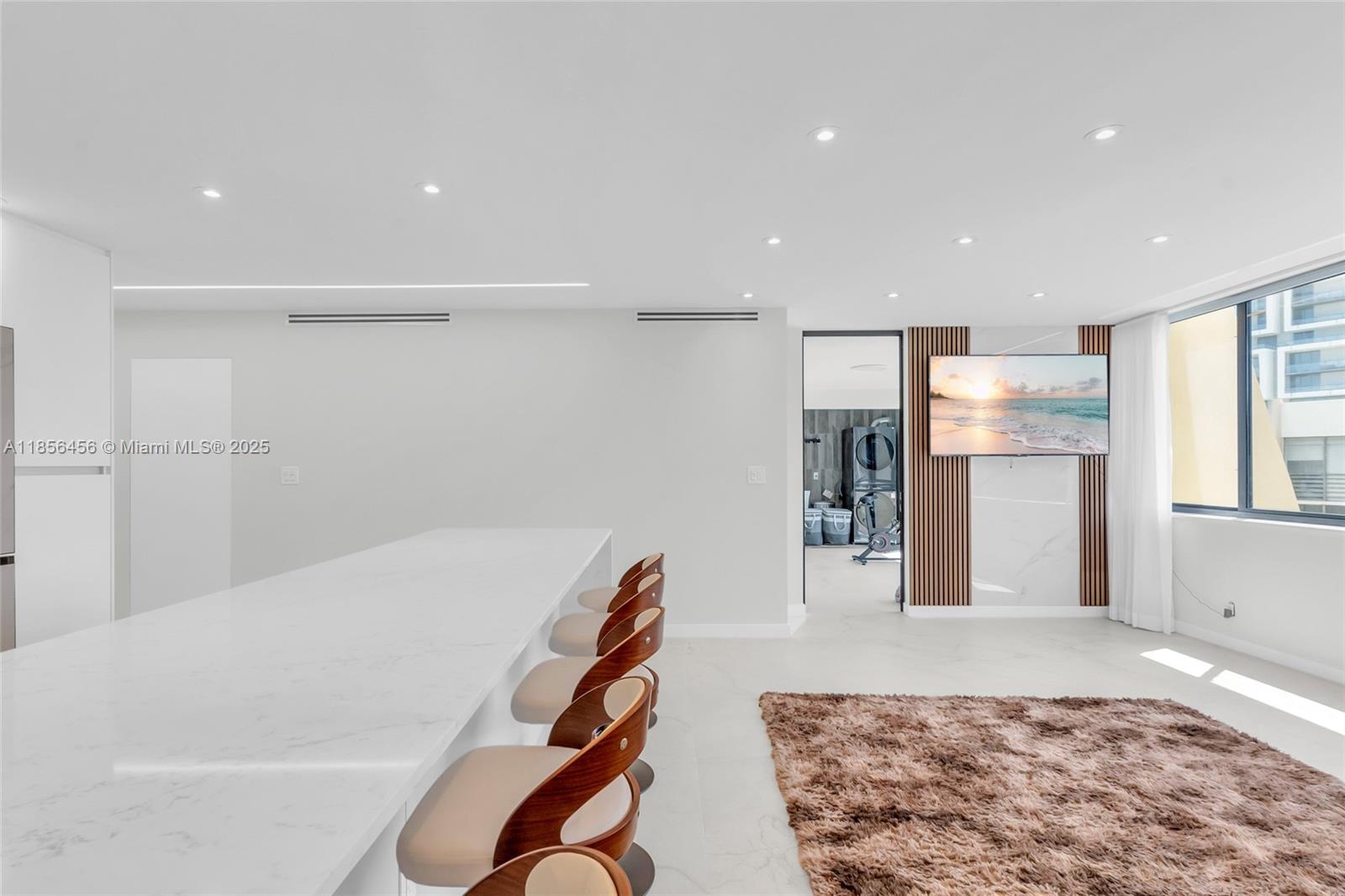 VILLA DORADA CONDO NO 2 - Residential