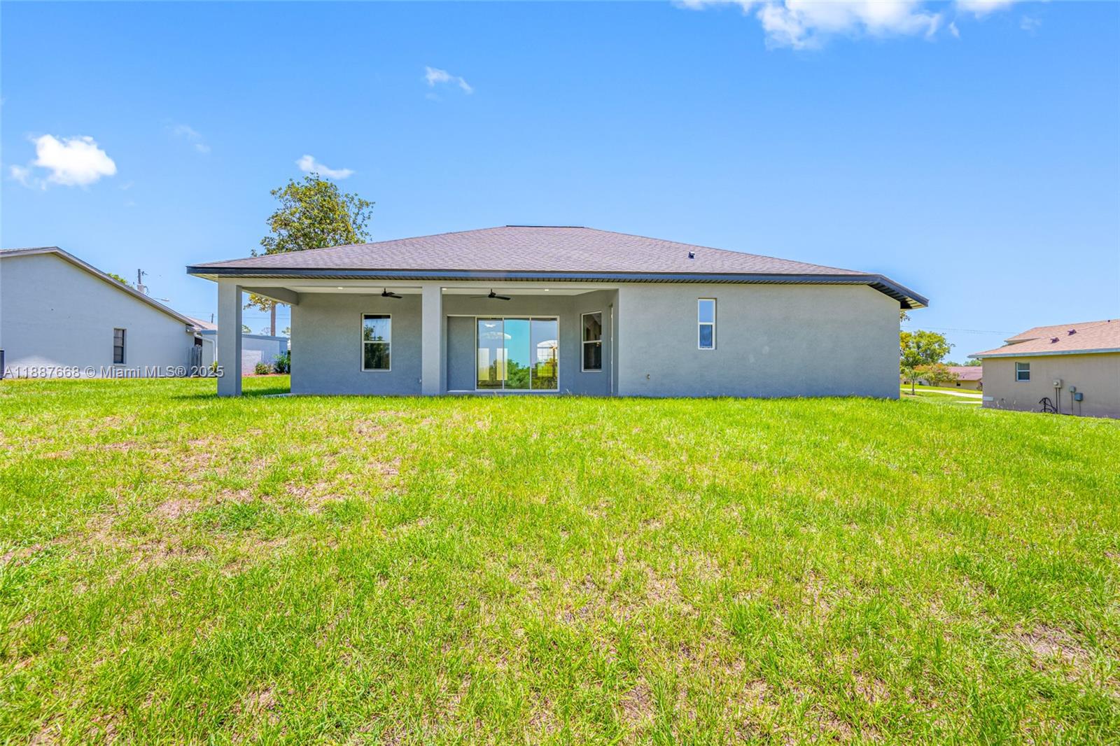 SPRING HILL - Residential