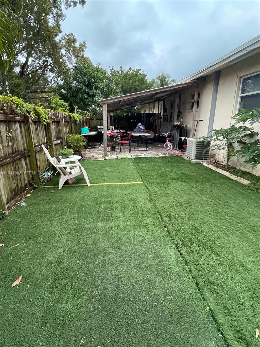 FLORAL HEIGHTS - Residential Income