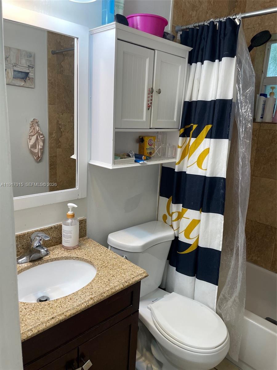 FLORAL HEIGHTS - Residential Income