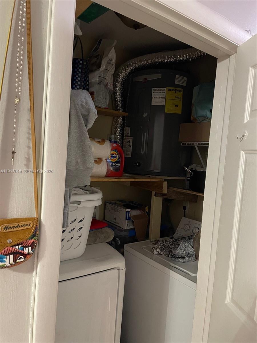 FLORAL HEIGHTS - Residential Income