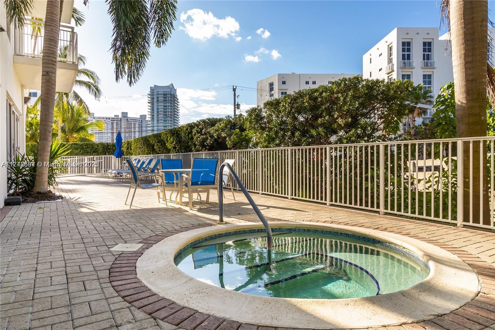 WEST BAY PLAZA CONDO - Residential