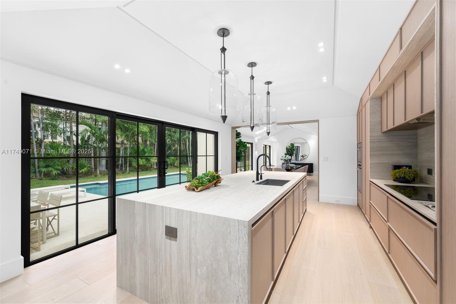 YE LITTLE WOODS 1ST ADDN - Residential
