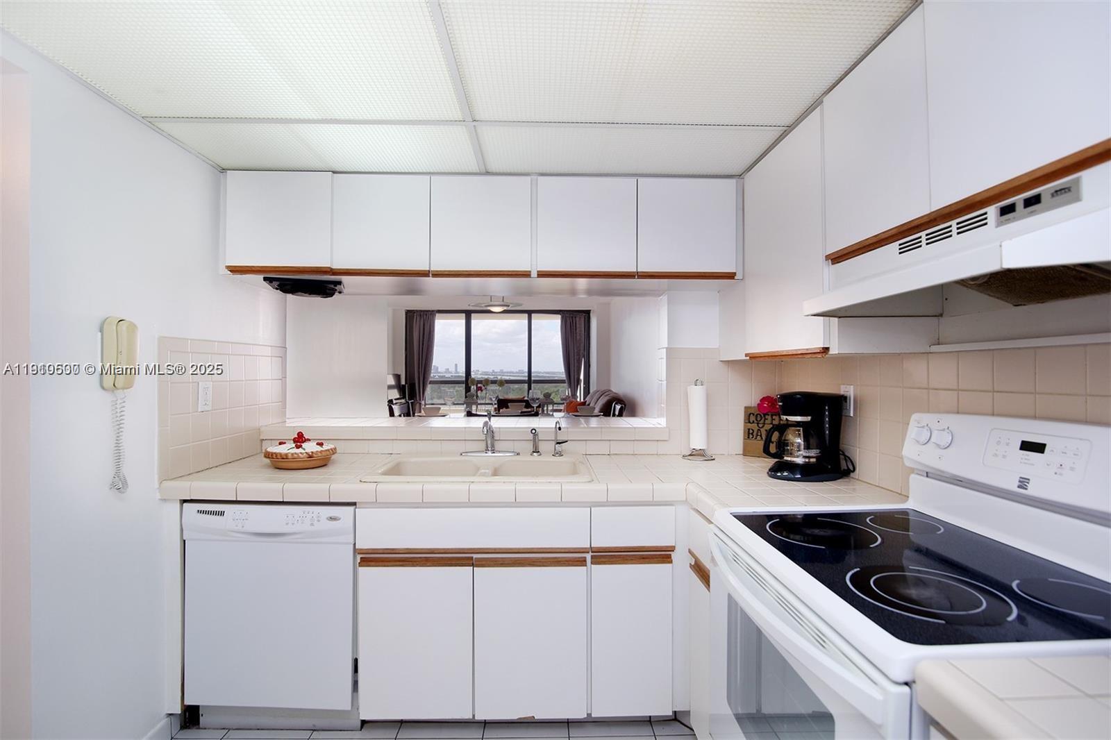 CLUB ATLANTIS CONDO - Residential Lease