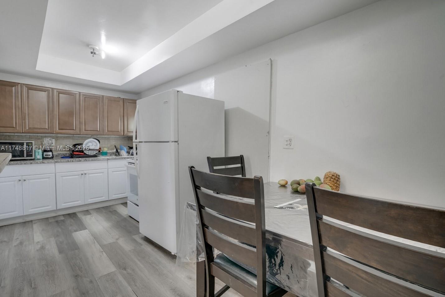 GREENACRES 2 - Residential Lease