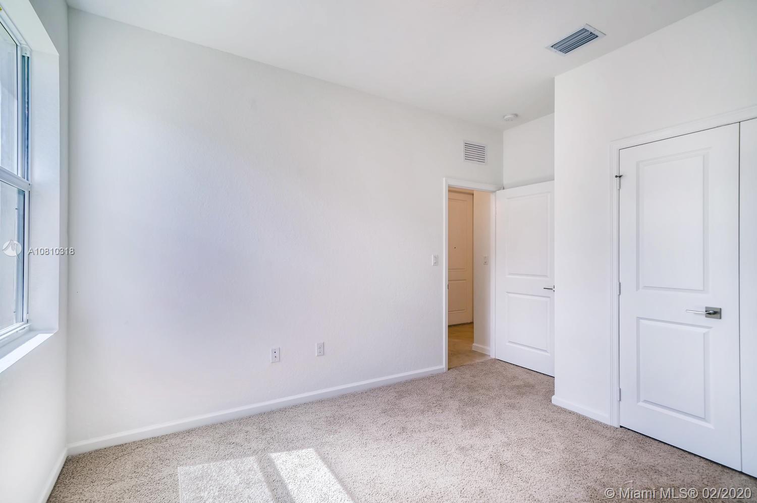 Palms North - Residential