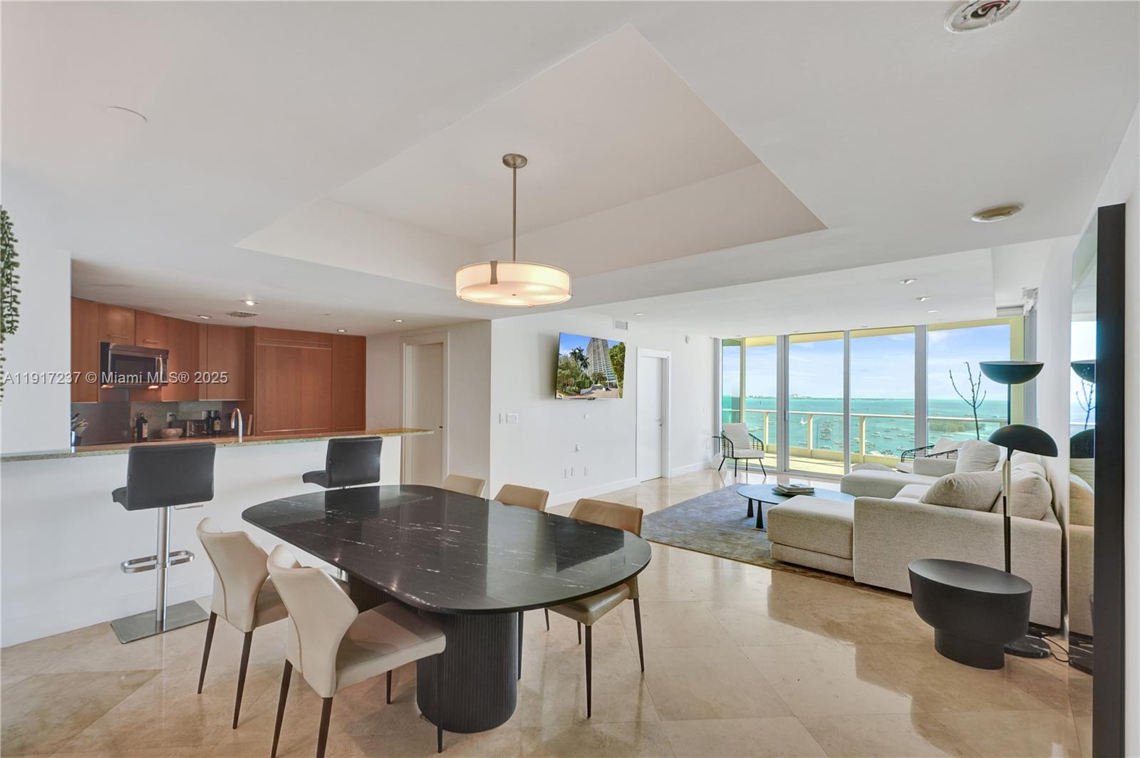 2627 S Bayshore Dr 1806