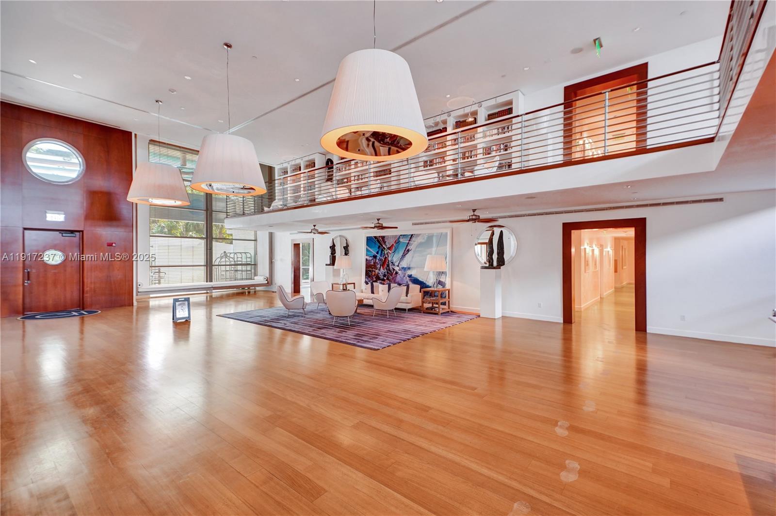 GROVENOR HOUSE CONDO - Residential