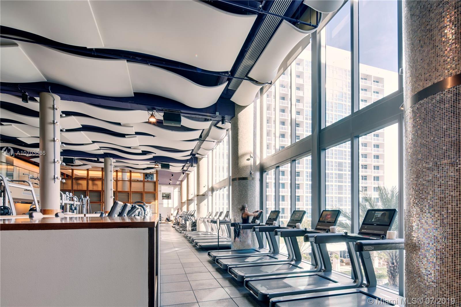 CENTRAL CARILLON BEACH CO - Residential Lease