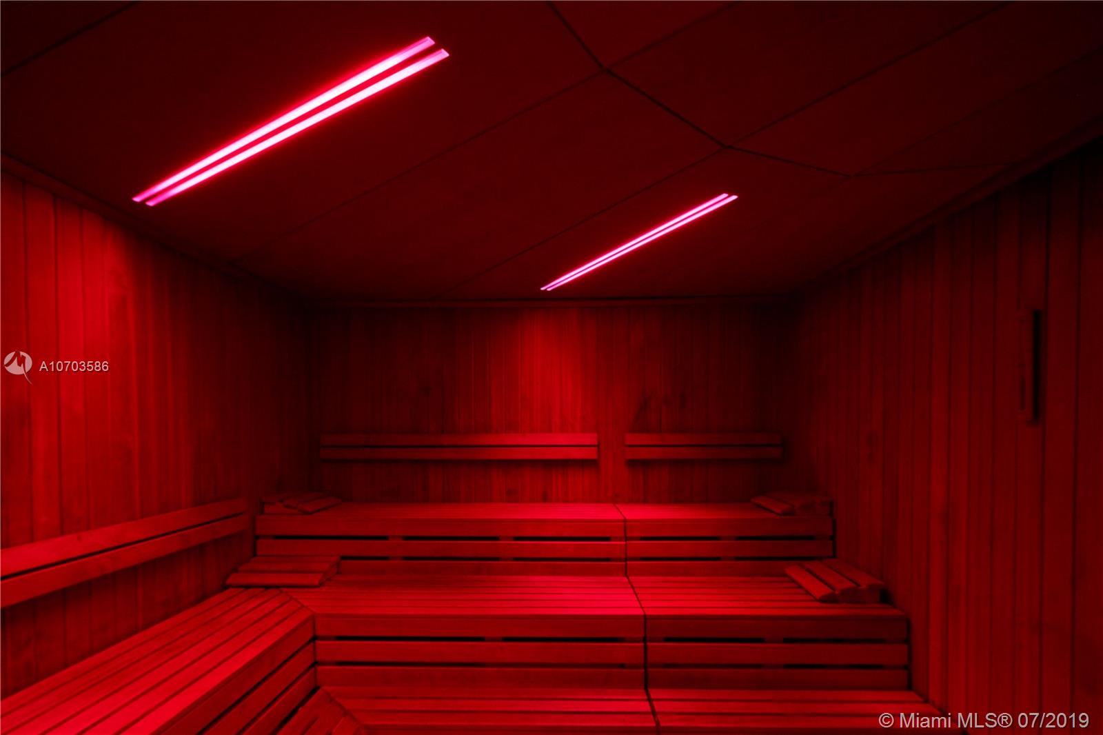 CENTRAL CARILLON BEACH CO - Residential Lease