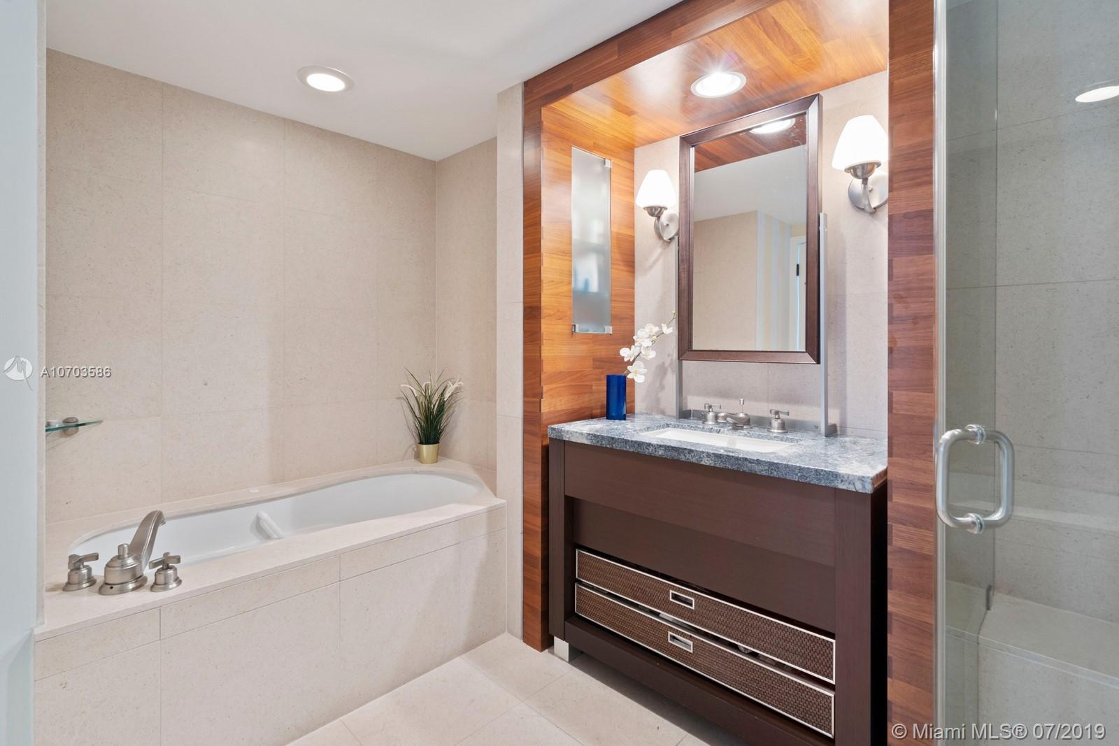 CENTRAL CARILLON BEACH CO - Residential Lease