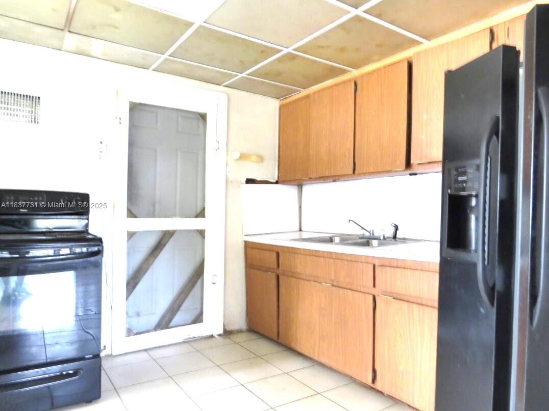 SANDERS PARK - Residential