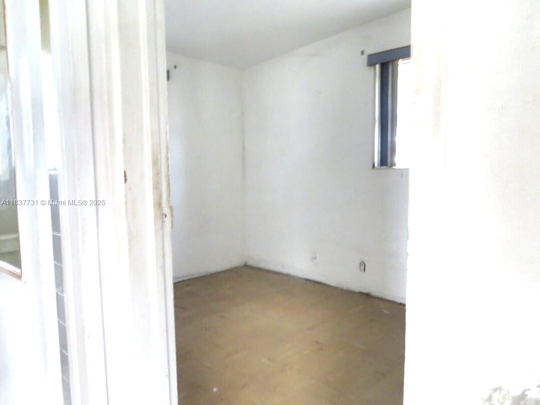 SANDERS PARK - Residential