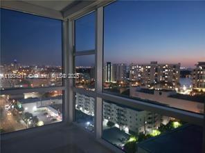 6801 Collins Ave 1402 Door (1412 Legal)