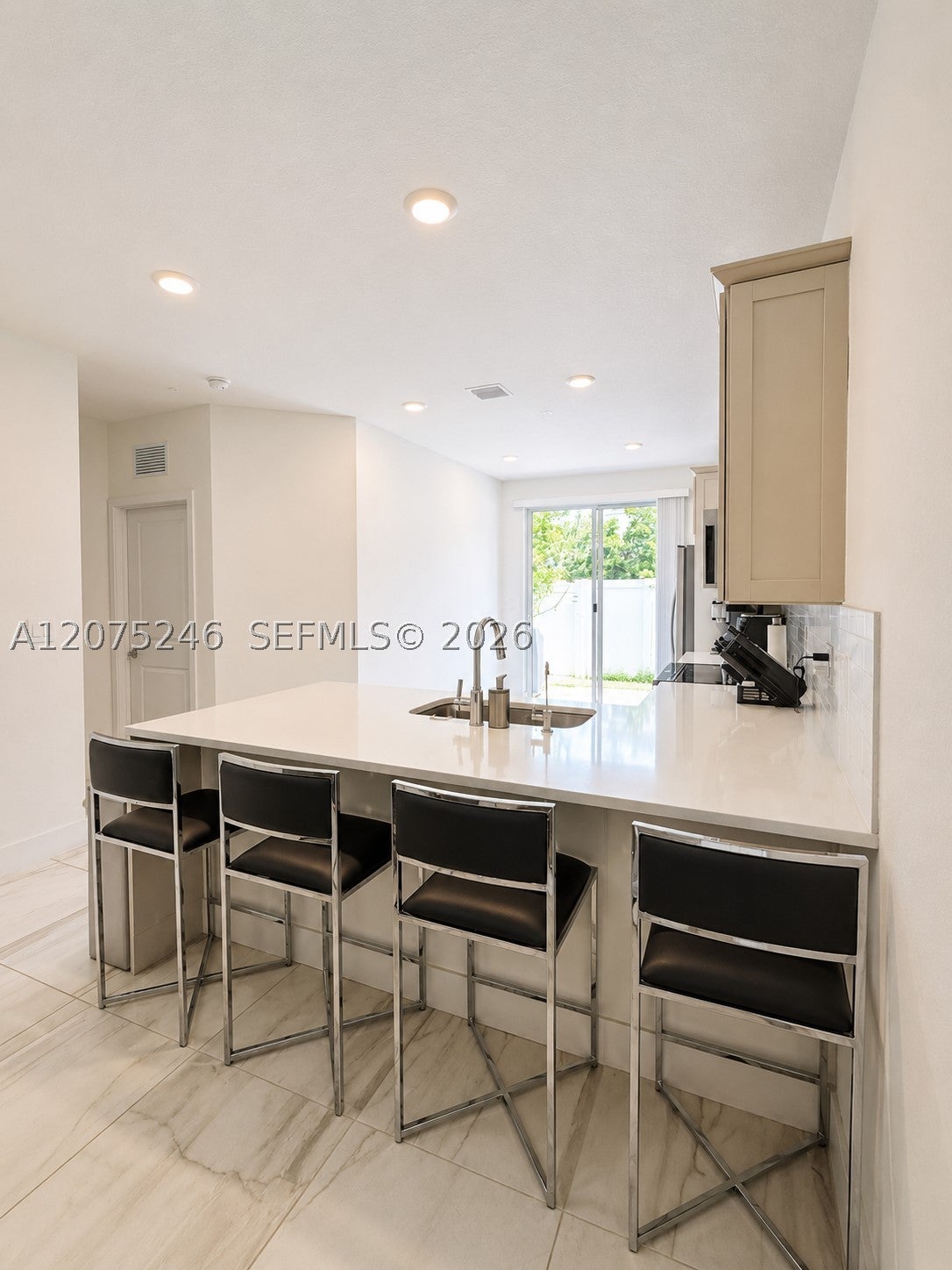 181 SW 170th Ave
