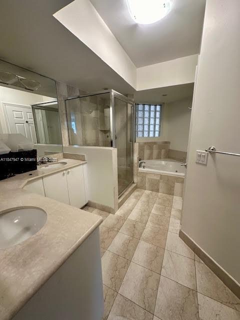 THE COURTS AT SOUTH BEACH - Residential Lease