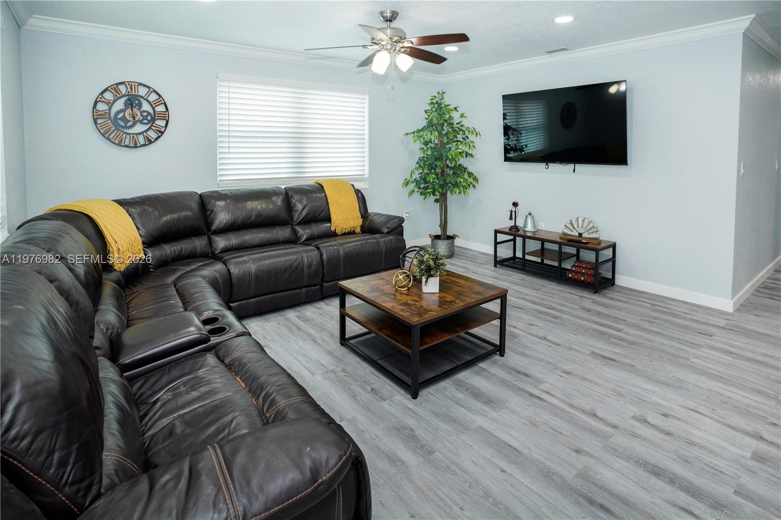 MAYSLAND - Residential