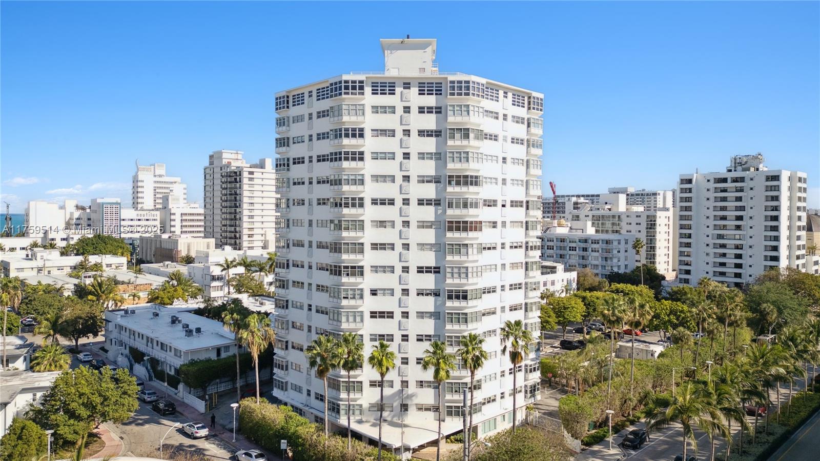 Rental Property at 1881 Washington Ave 7F, Miami Beach, Miami-Dade County, Florida - Bedrooms: 2 
Bathrooms: 2  - $4,000 MO.