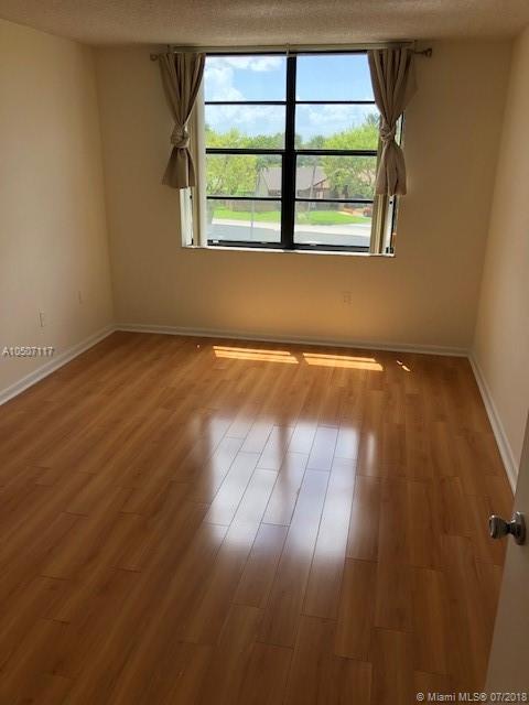 BRIARWINDS CONDO PH II - Residential Lease