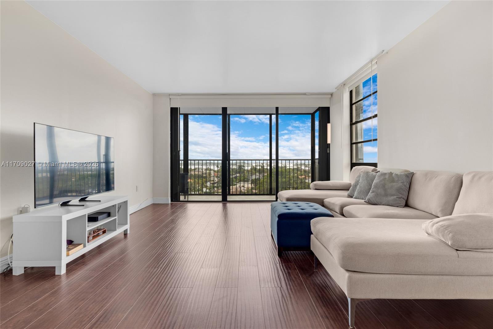 DORSET HOUSE CONDO - Residential