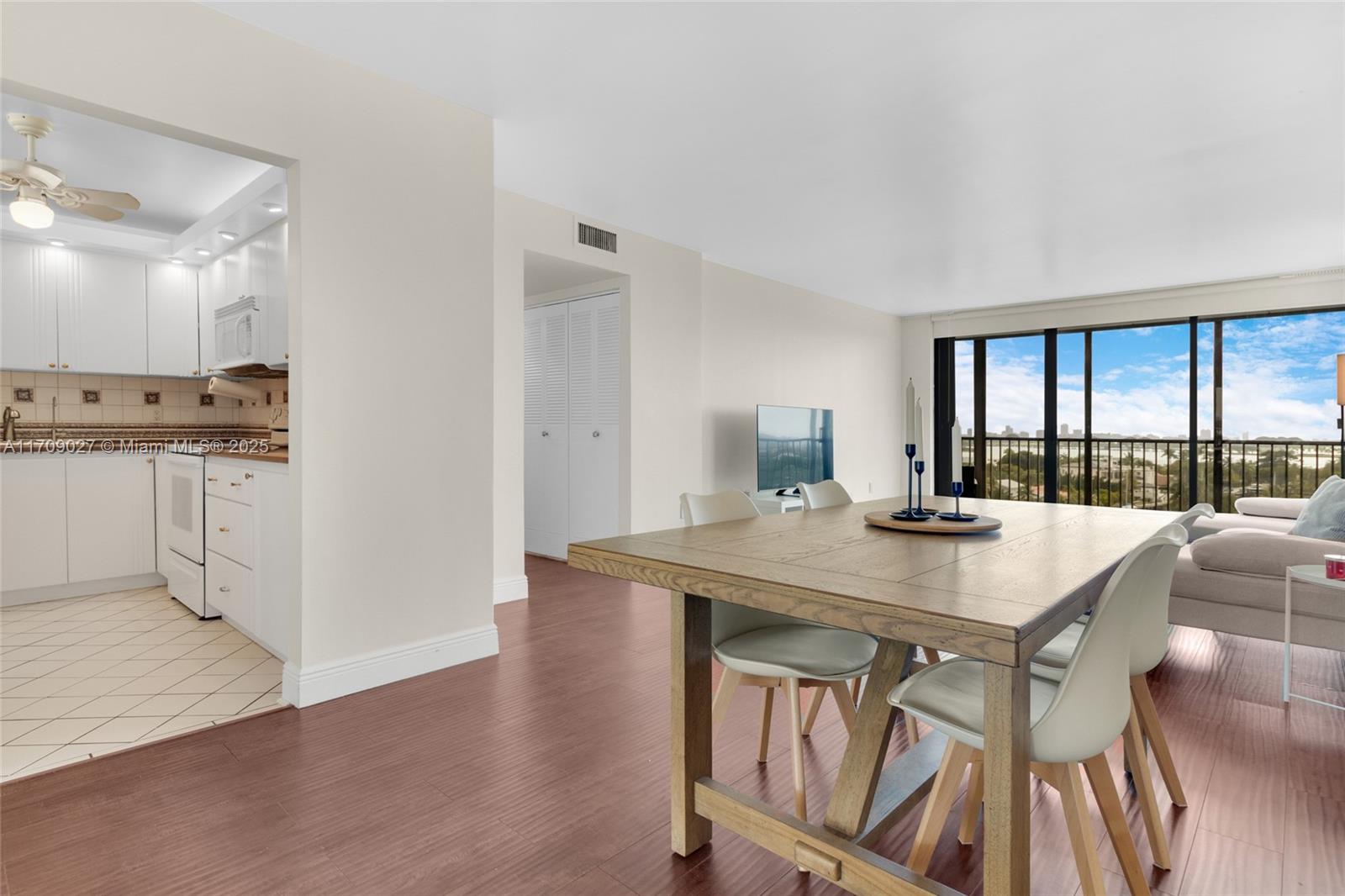 DORSET HOUSE CONDO - Residential