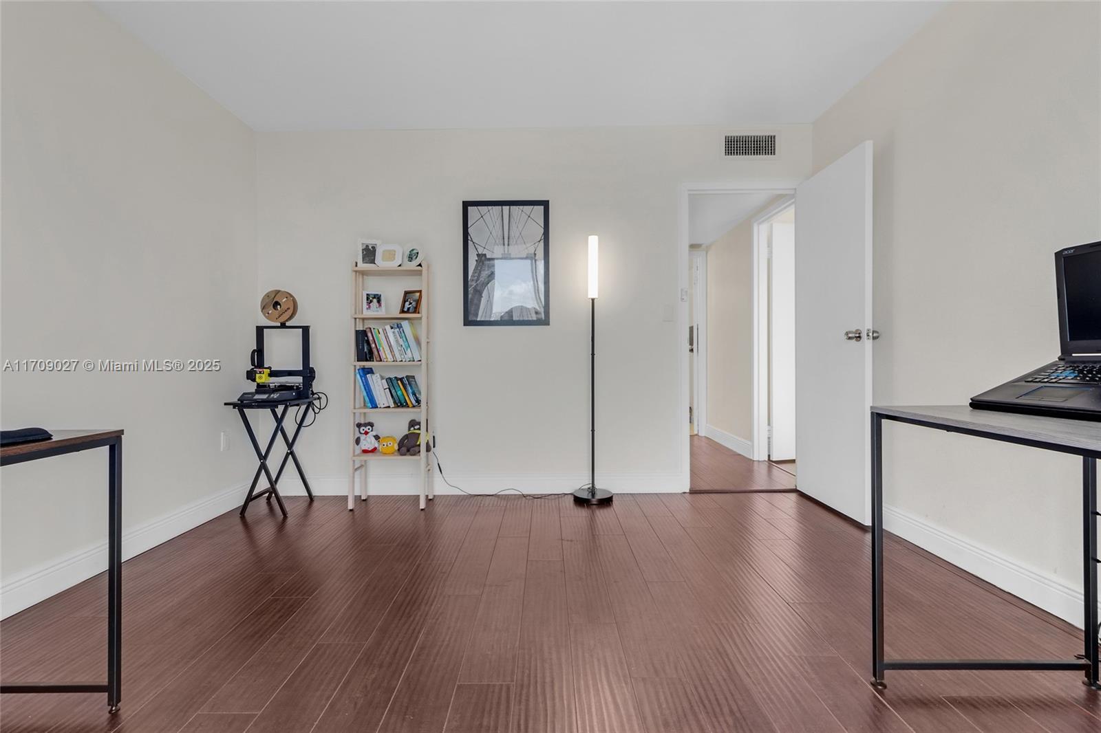 DORSET HOUSE CONDO - Residential