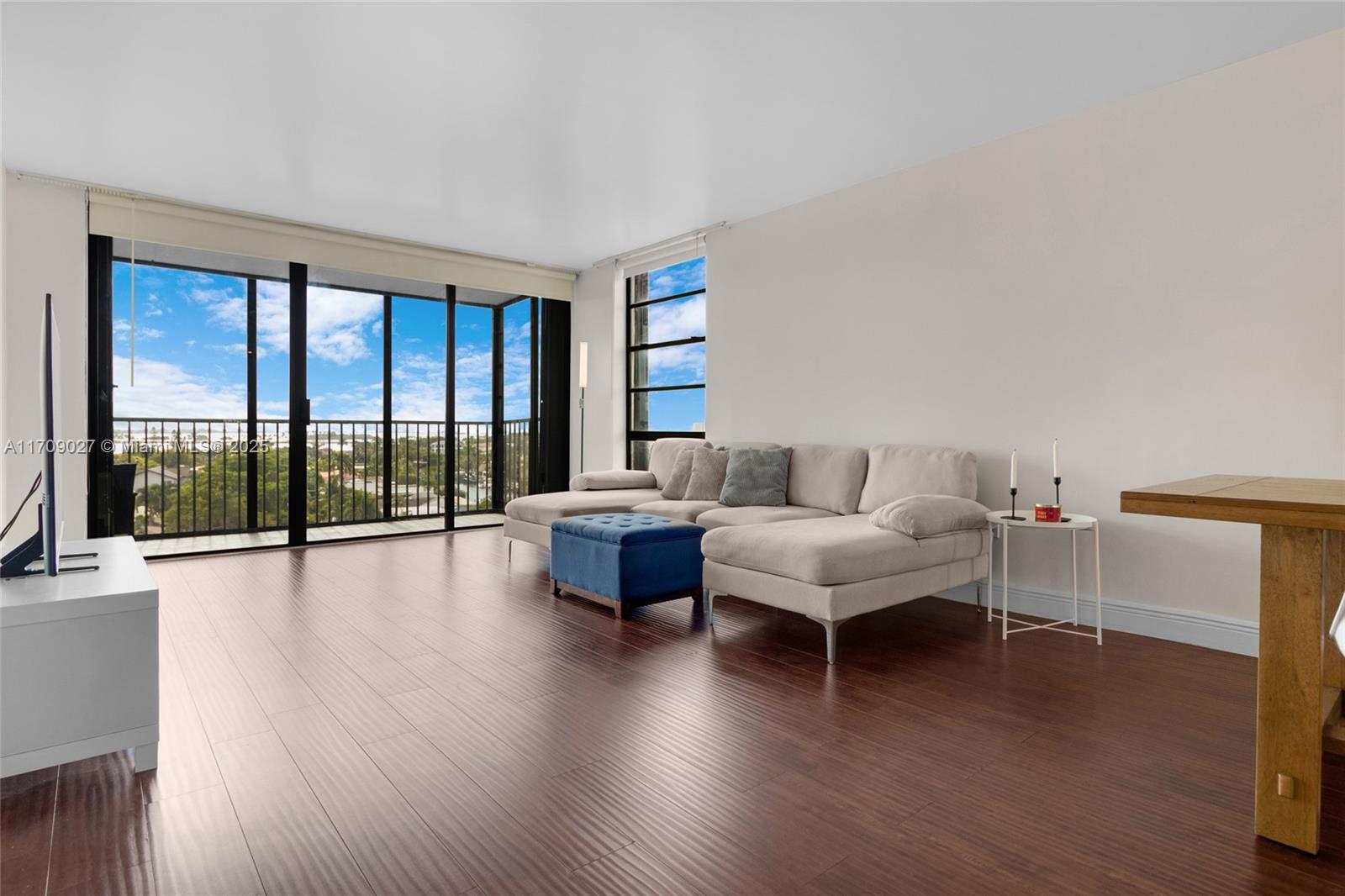 DORSET HOUSE CONDO - Residential