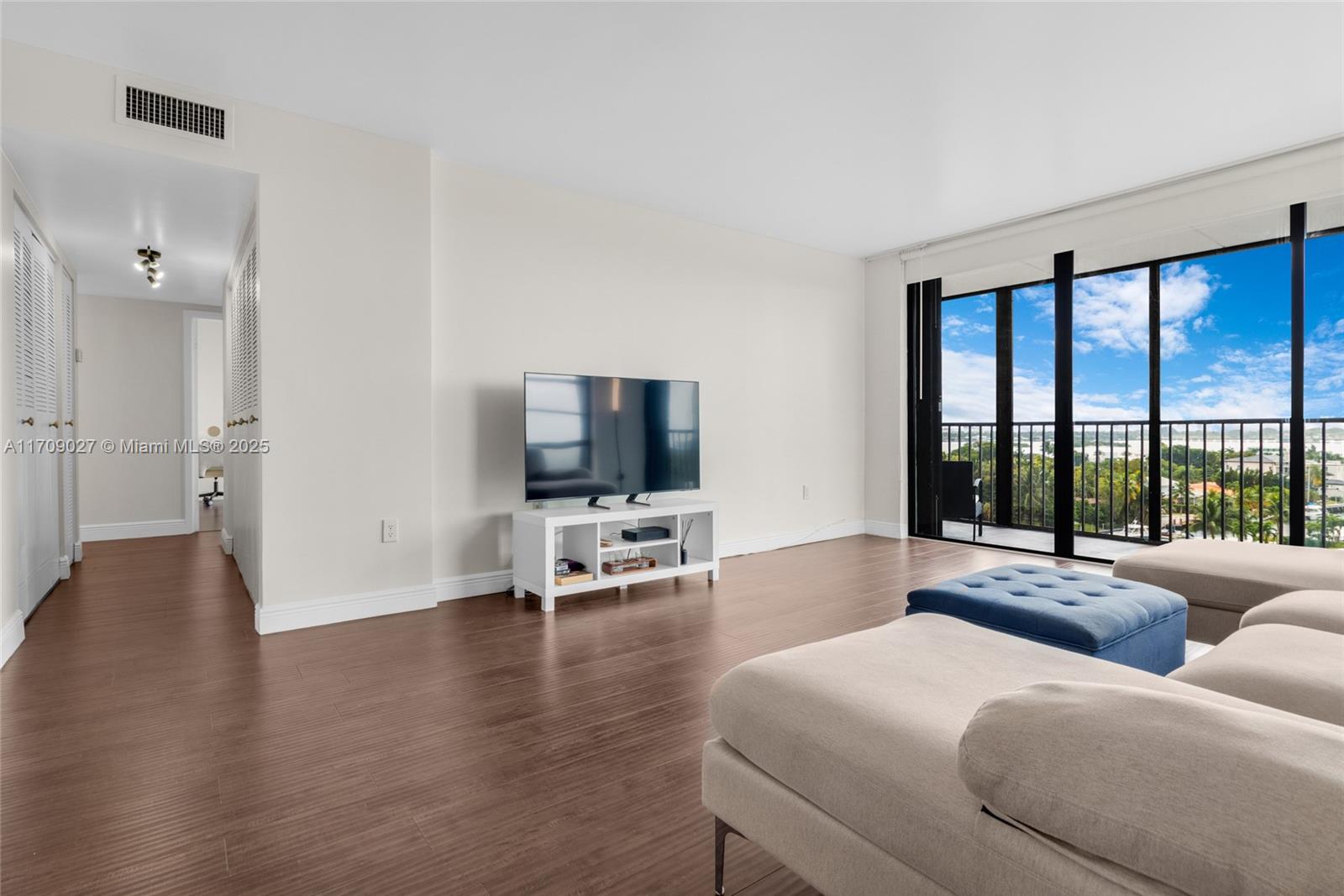 DORSET HOUSE CONDO - Residential