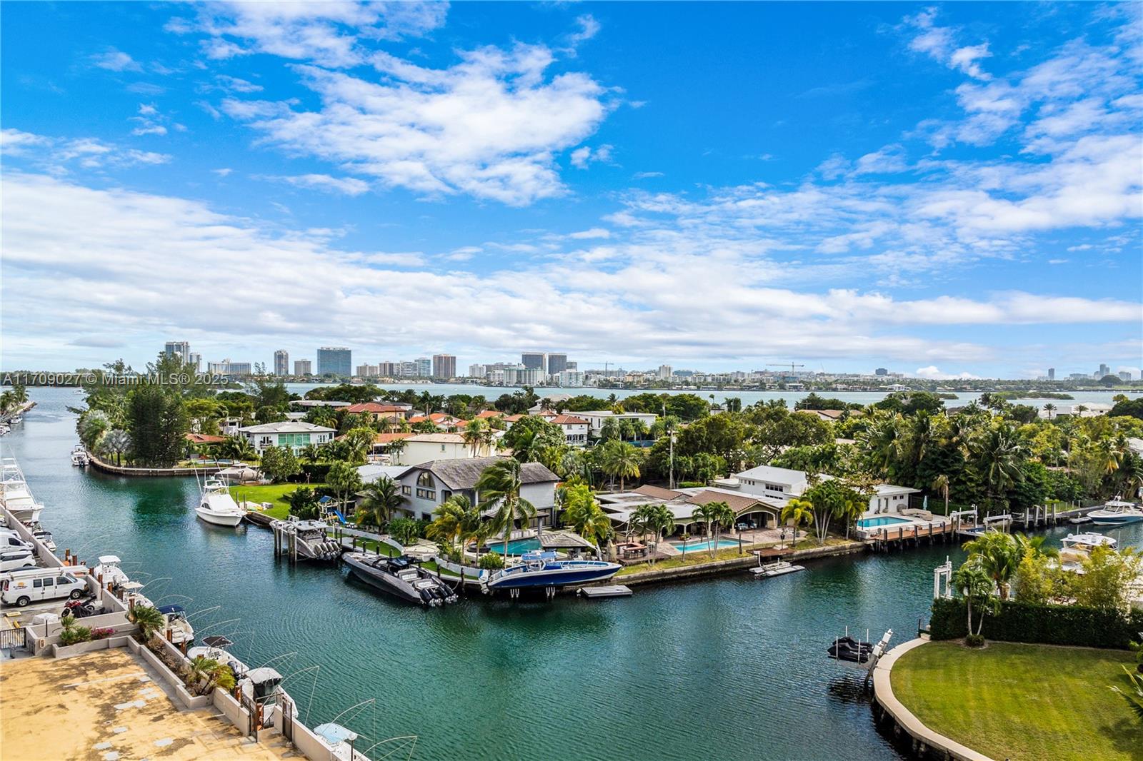 DORSET HOUSE CONDO - Residential