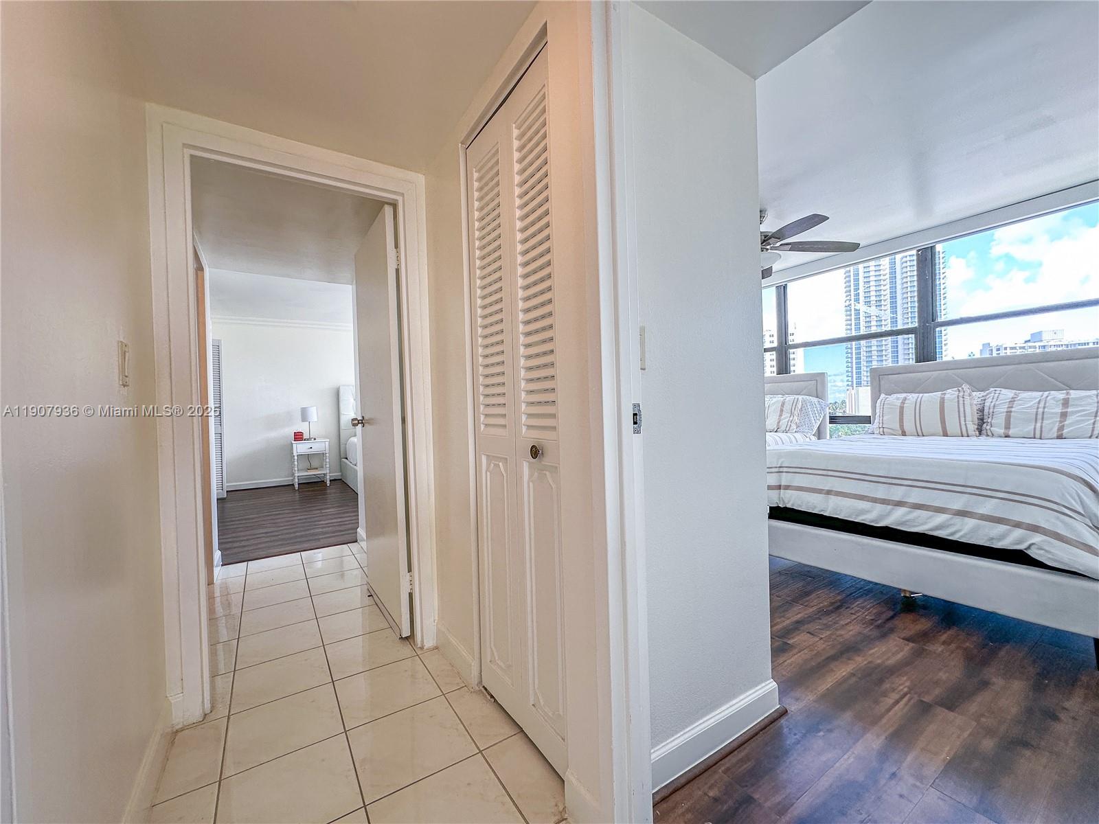 OCEANVIEW PARK CONDO - Residential Lease