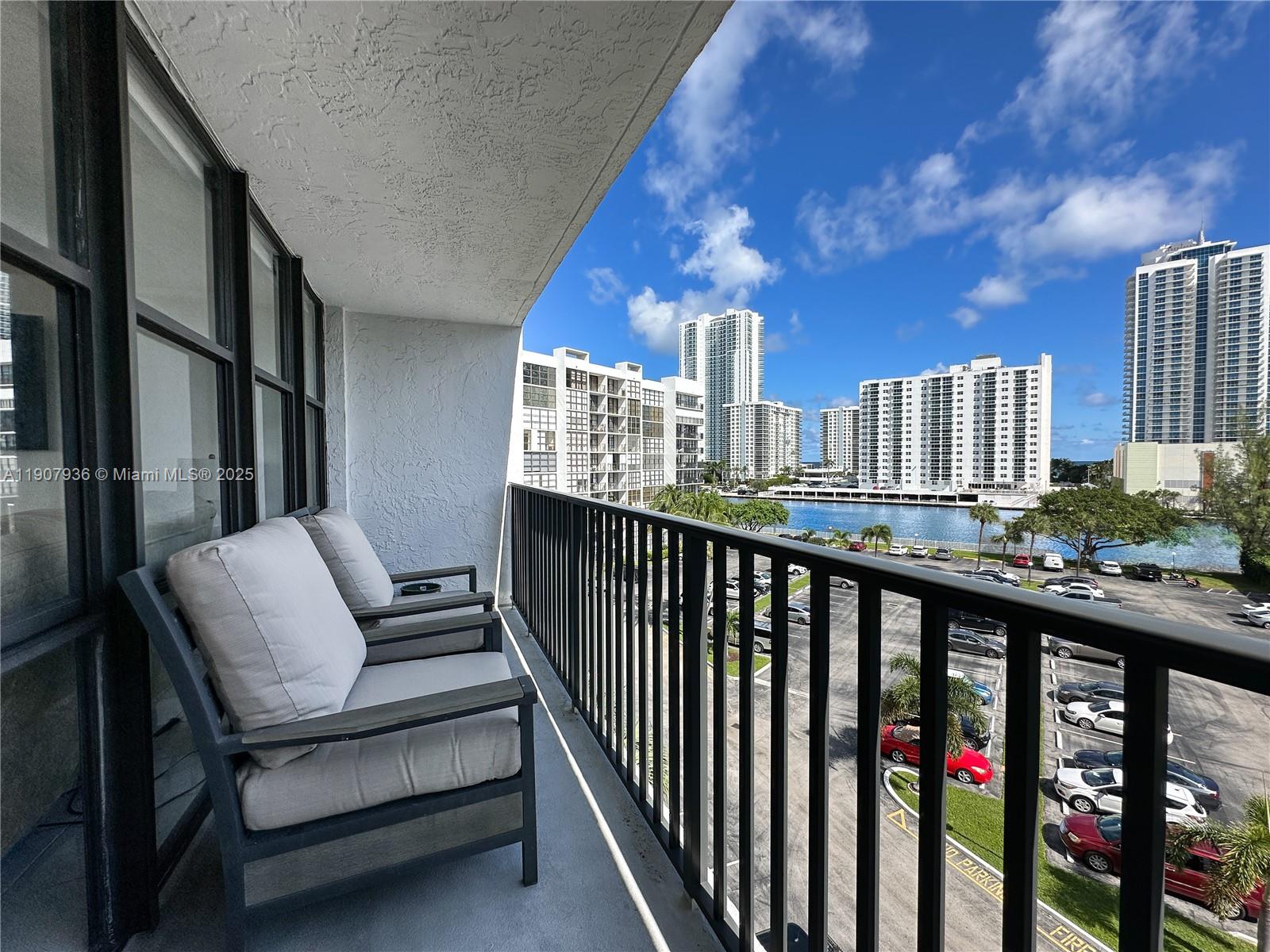 OCEANVIEW PARK CONDO - Residential Lease