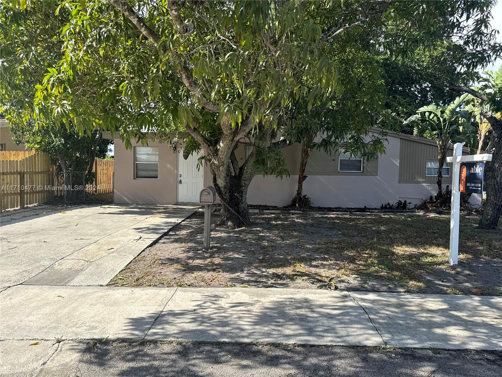 Property for Sale at 1610 N 70th Way, Hollywood, Broward County, Florida - Bedrooms: 4 
Bathrooms: 2  - $439,900