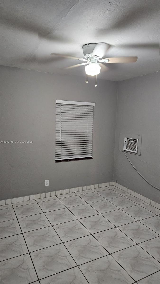 HOLLYWOOD SOUTH SIDE ADD - Residential Lease