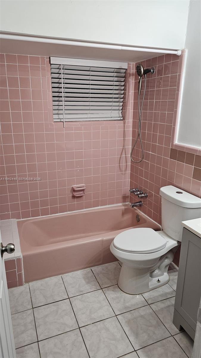 HOLLYWOOD SOUTH SIDE ADD - Residential Lease