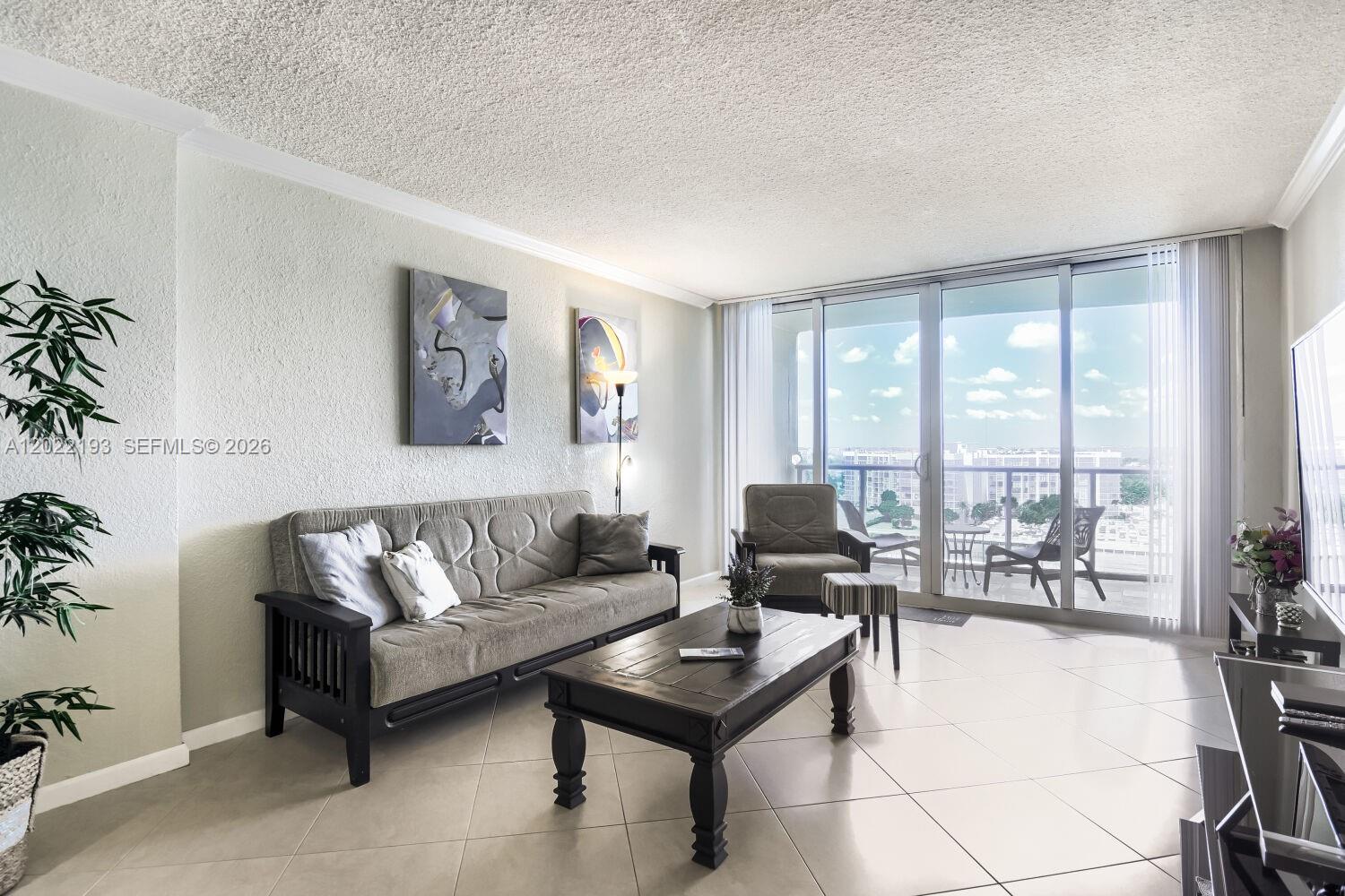2501 S Ocean Dr 1129 (AVAILABLE NOW-OCT)