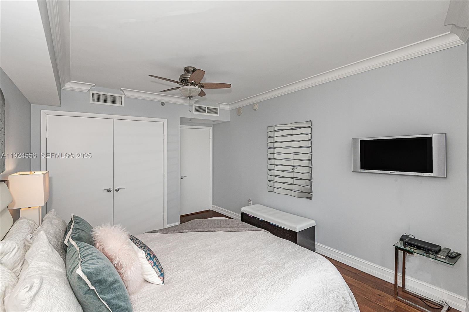 Beach Club Condo - Residential Lease