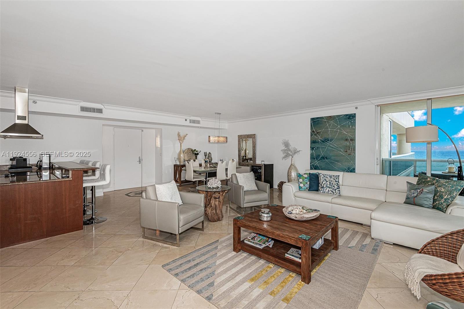 Beach Club Condo - Residential Lease