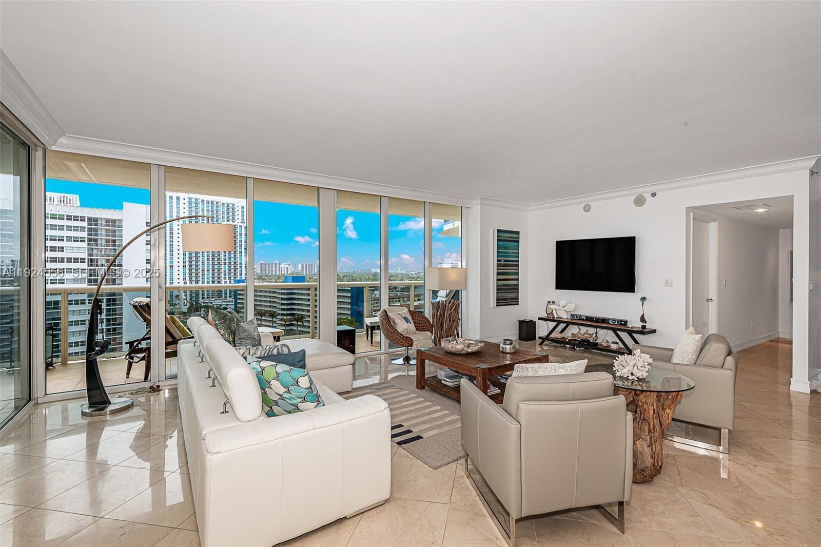 Beach Club Condo - Residential Lease