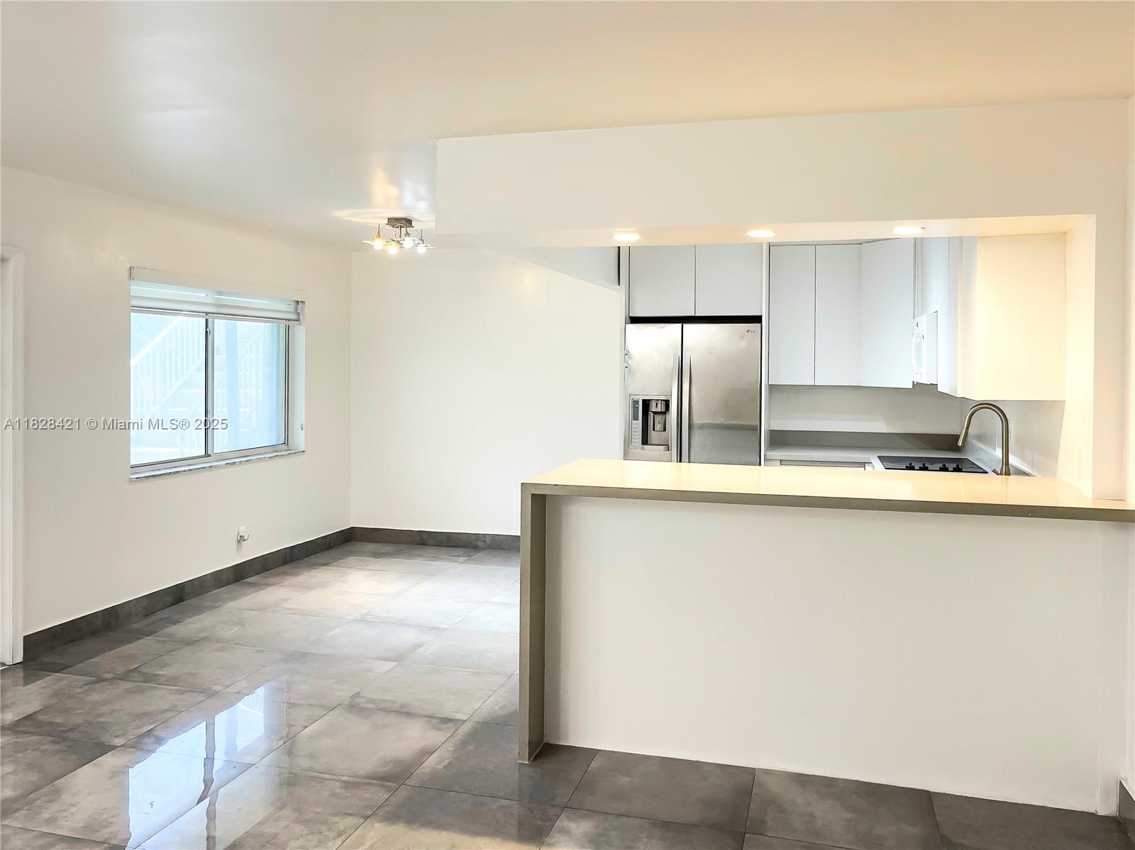 BAMBOO VILLAS CONDO - Residential Lease