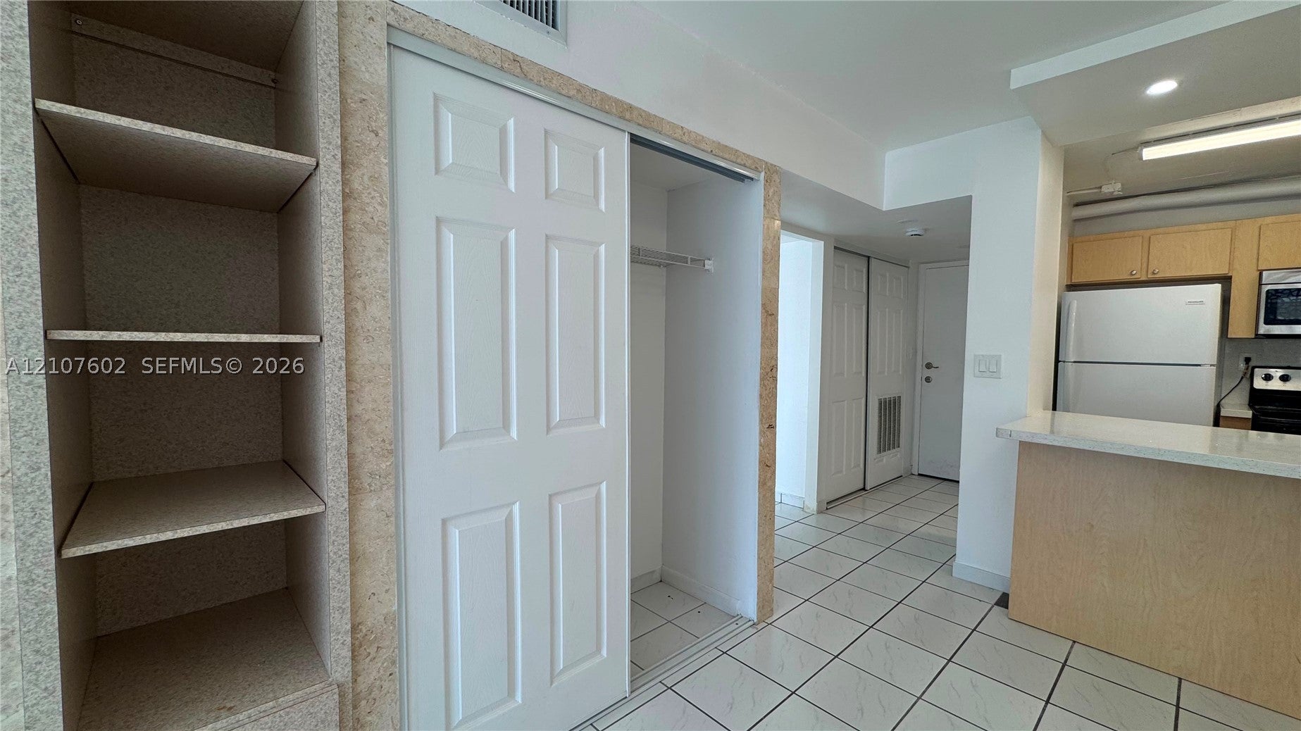 210 172nd St 542