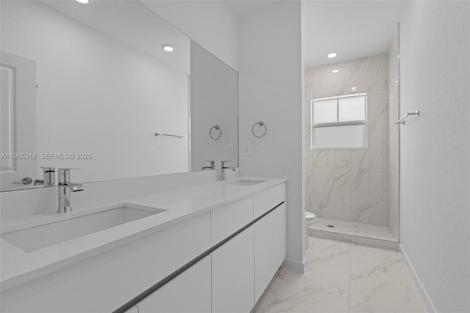 SUNRISE ESTATES - Residential