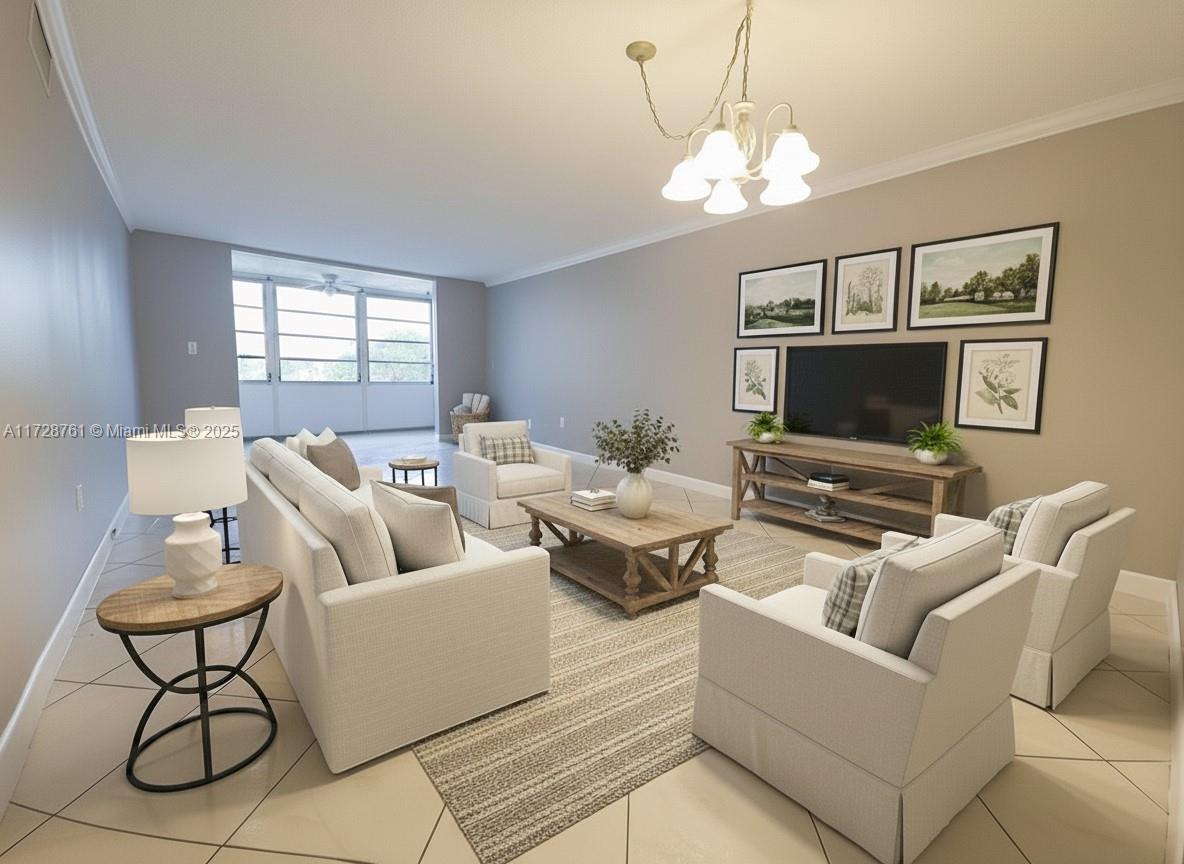 SOMERSET AT LAUDERDALE LA - Residential